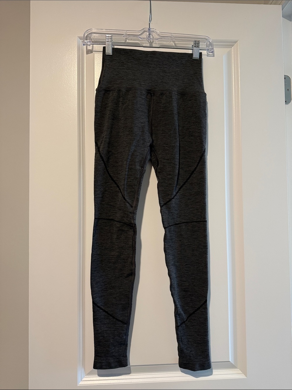 Alphalete OG grey seamless leggings